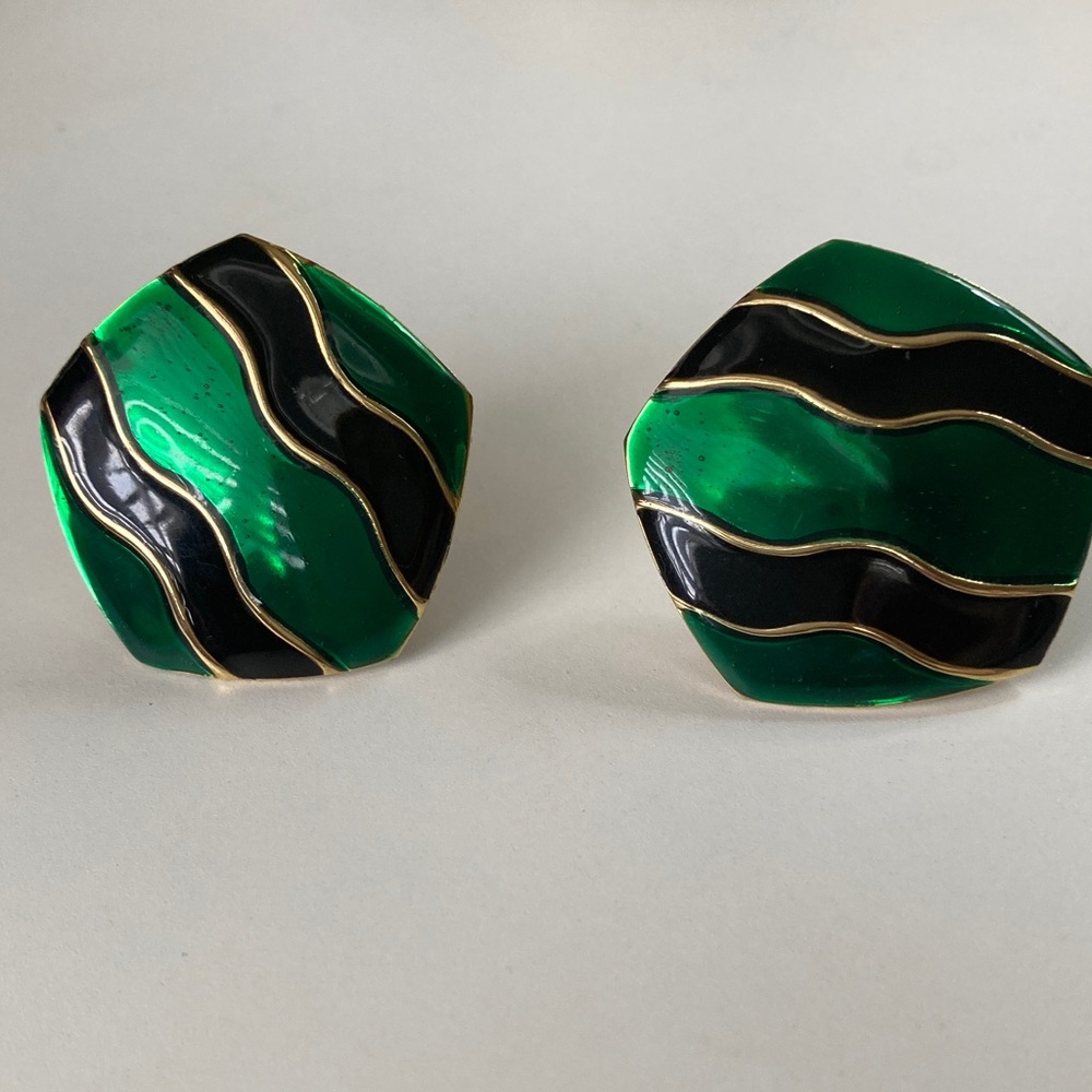 Vtg Enamel Brass Pentagon Earrings, Clipp-On